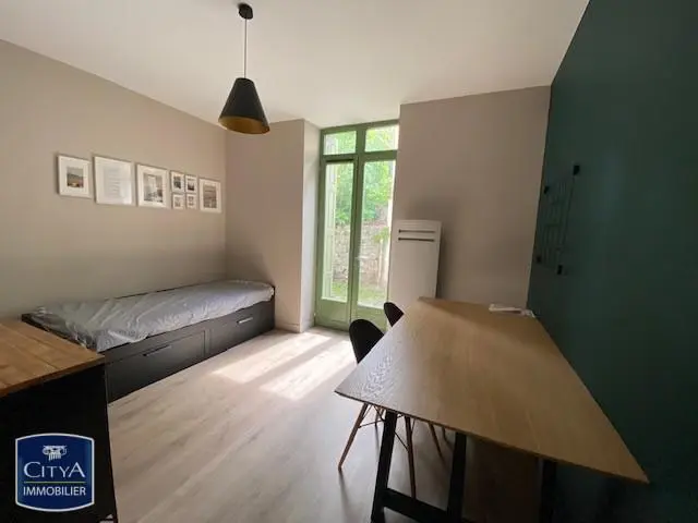 Photo 1 Appartement 1 pièce 17m²