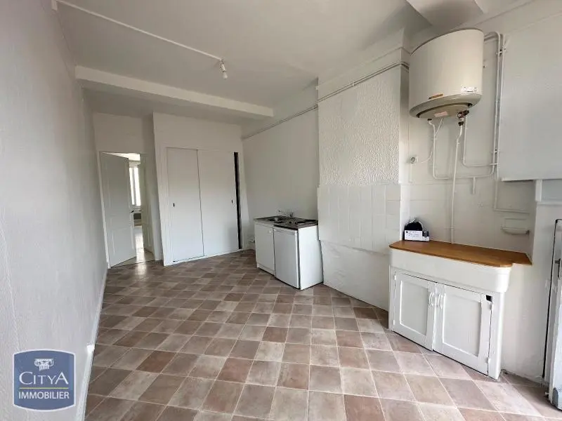 Photo 1 Appartement 1 pièce 34.74m²