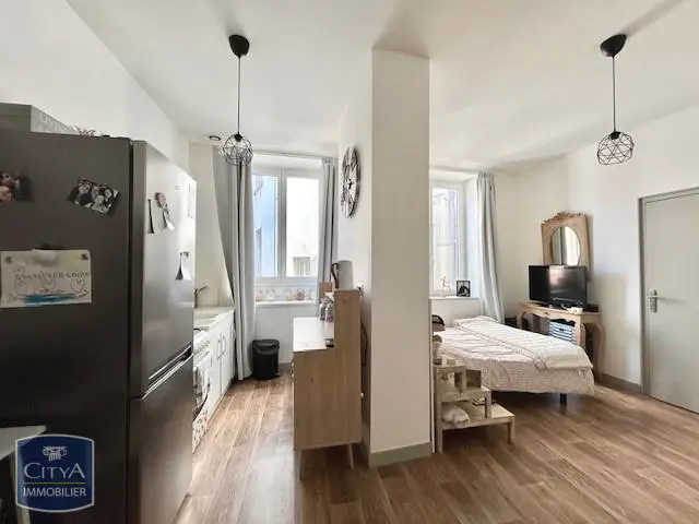 Photo 2 Appartement 1 pièce 34m²