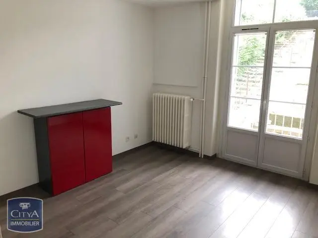 Photo 2 Appartement 1 pièce 36.85m²