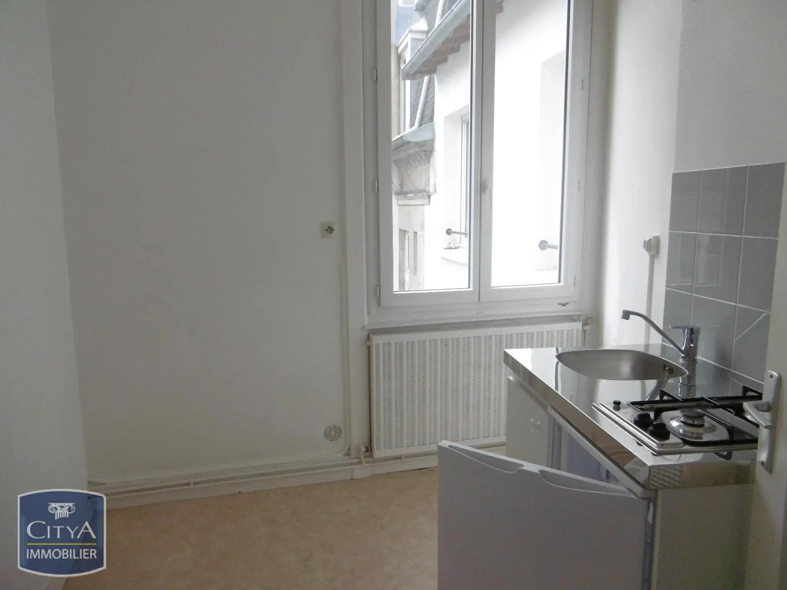 Photo 1 Appartement 1 pièce 22m²