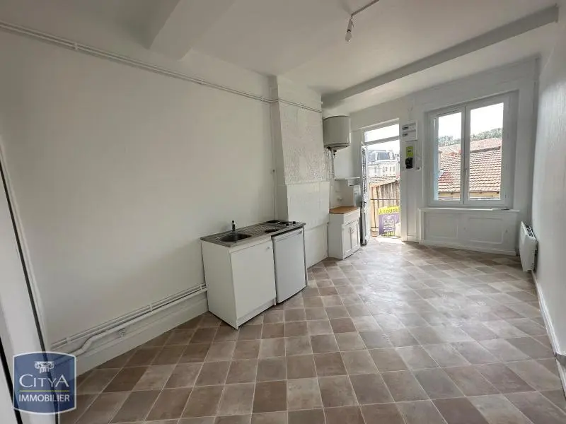 Photo 2 Appartement 1 pièce 34.74m²