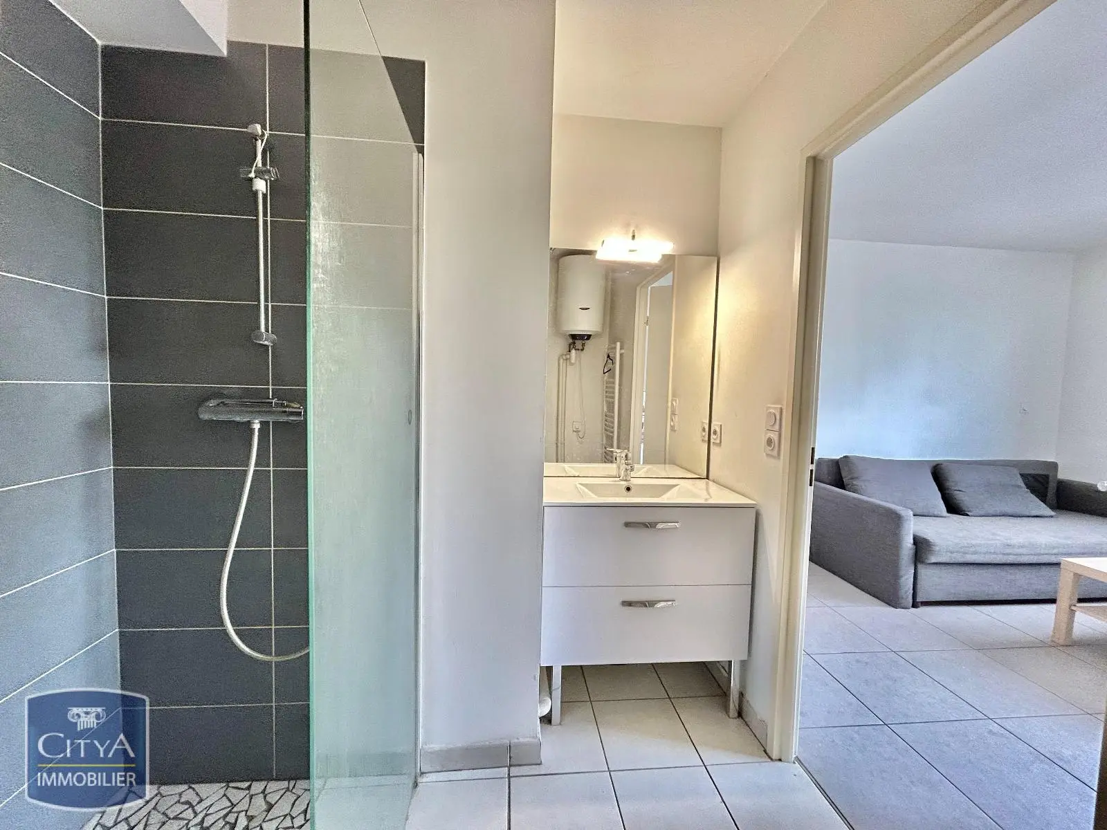 Photo 2 Appartement 1 pièce 20.8m²