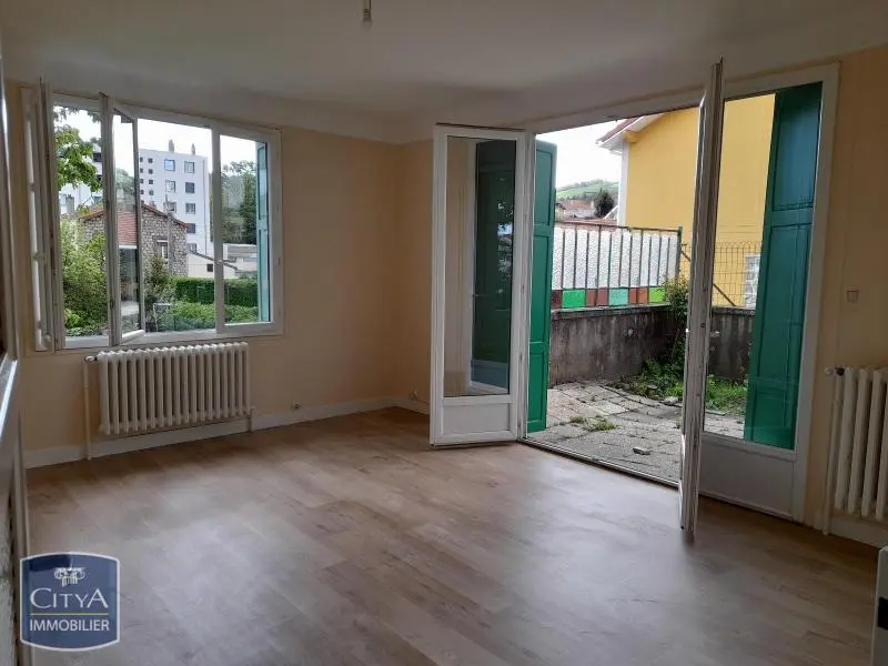 Illustration pour Maison 3 pièces 75m² Photo Maison 3 pièces 75m²
