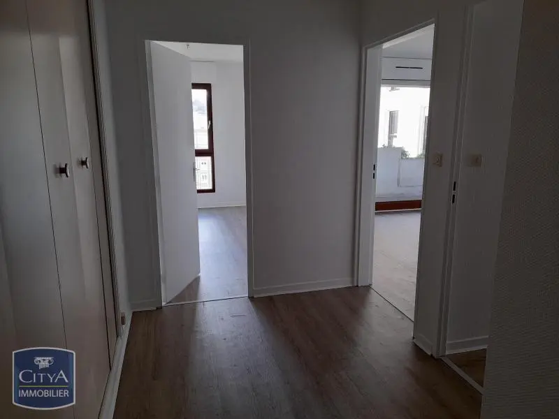 Photo 8 Appartement 4 pièces 88m²