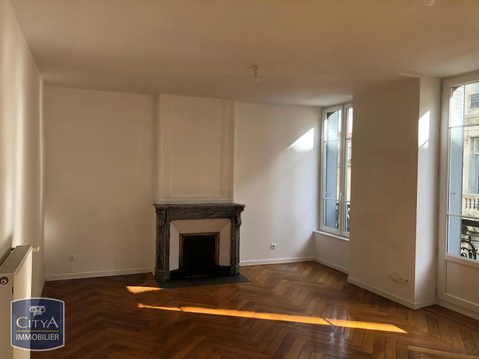 Photo 1 Appartement 4 pièces 82m²