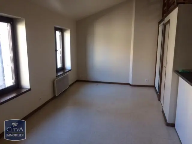 Photo 1 Appartement 1 pièce 37m²