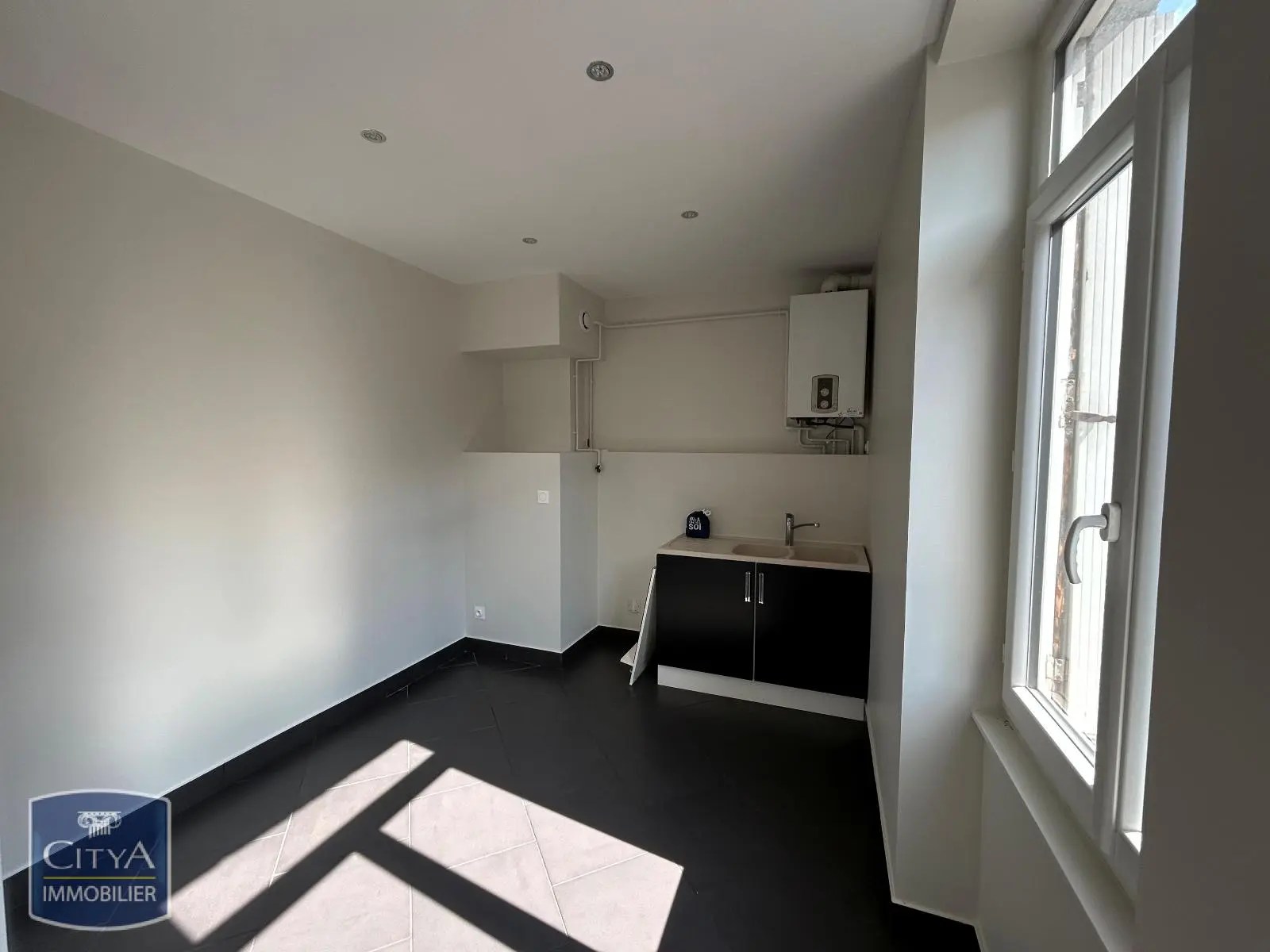 Photo 2 Appartement 3 pièces 56.98m²