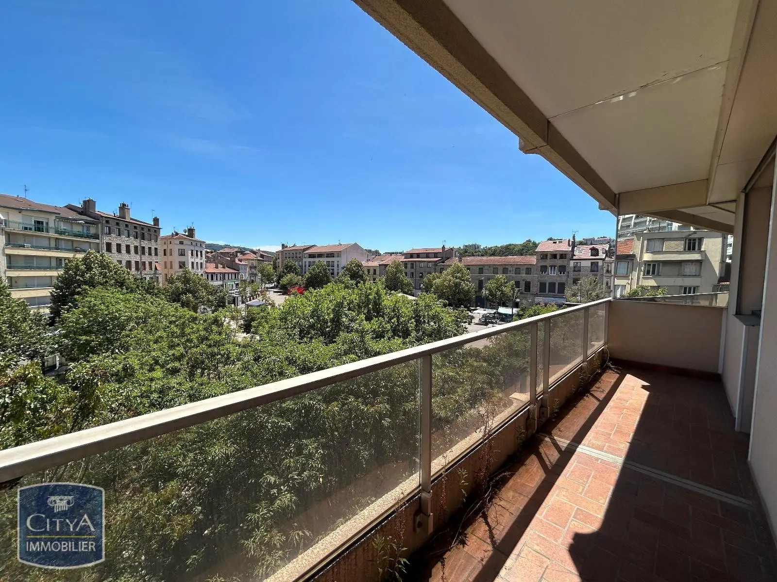 Photo 1 Appartement 1 pièce 40m²