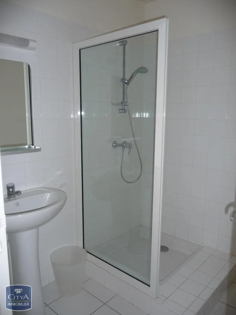 Photo 4 Appartement 1 pièce 29.87m²