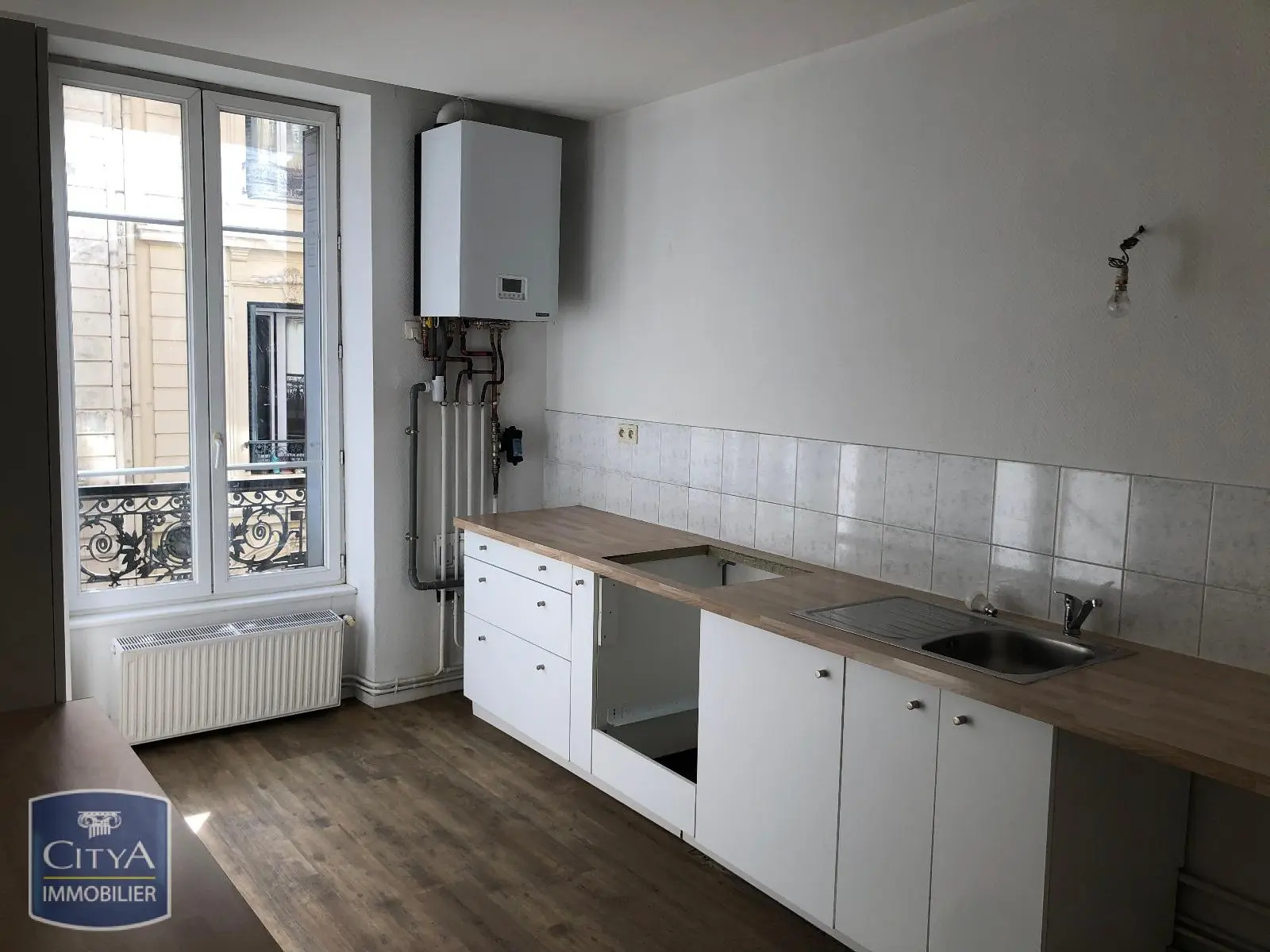Photo 2 Appartement 4 pièces 82m²