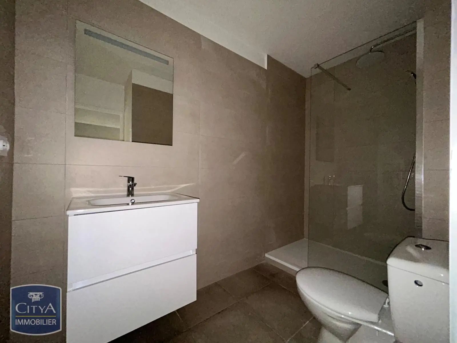 Photo 4 Appartement 1 pièce 27m²