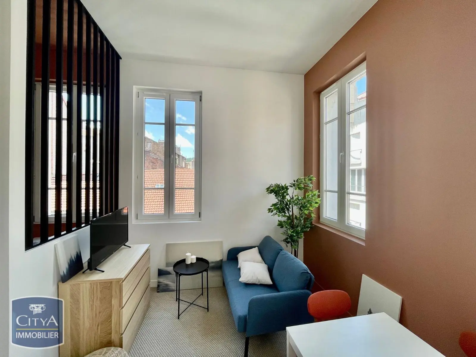 Photo 1 Appartement 1 pièce 28.52m²