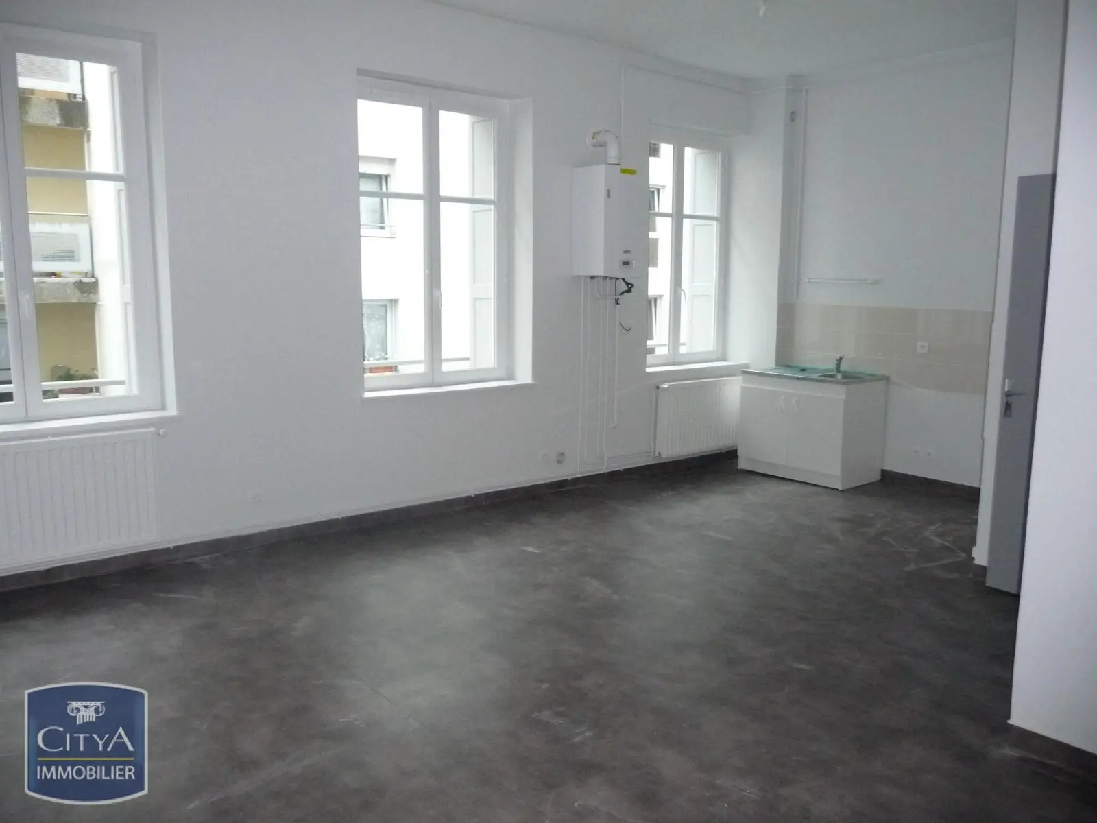Photo 1 Appartement 1 pièce 45.31m²