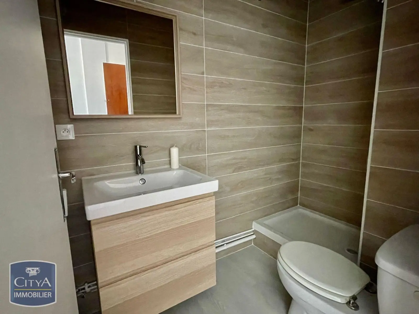 Photo 6 Appartement 1 pièce 28.52m²