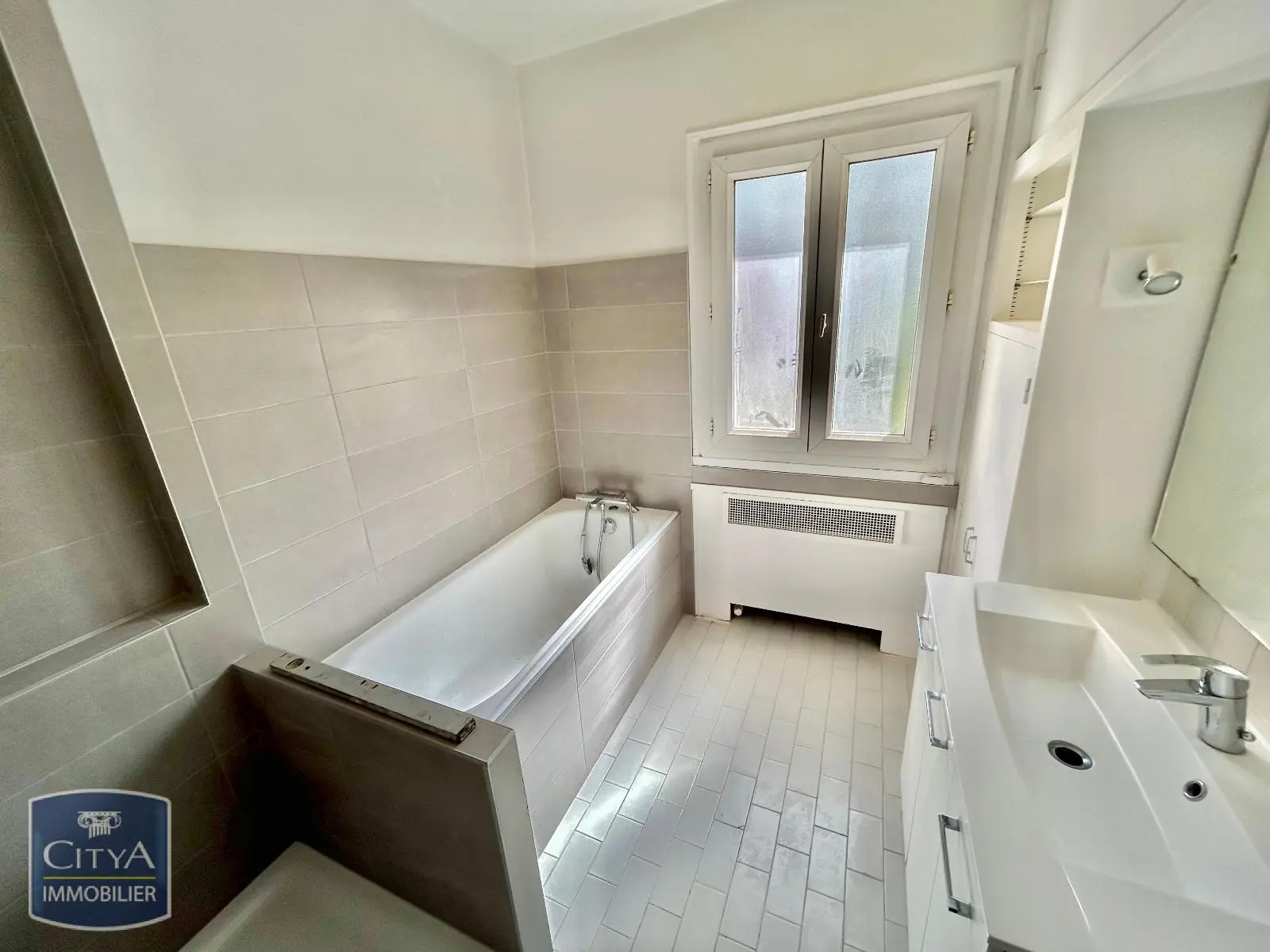 Photo 9 Appartement 4 pièces 96.33m²
