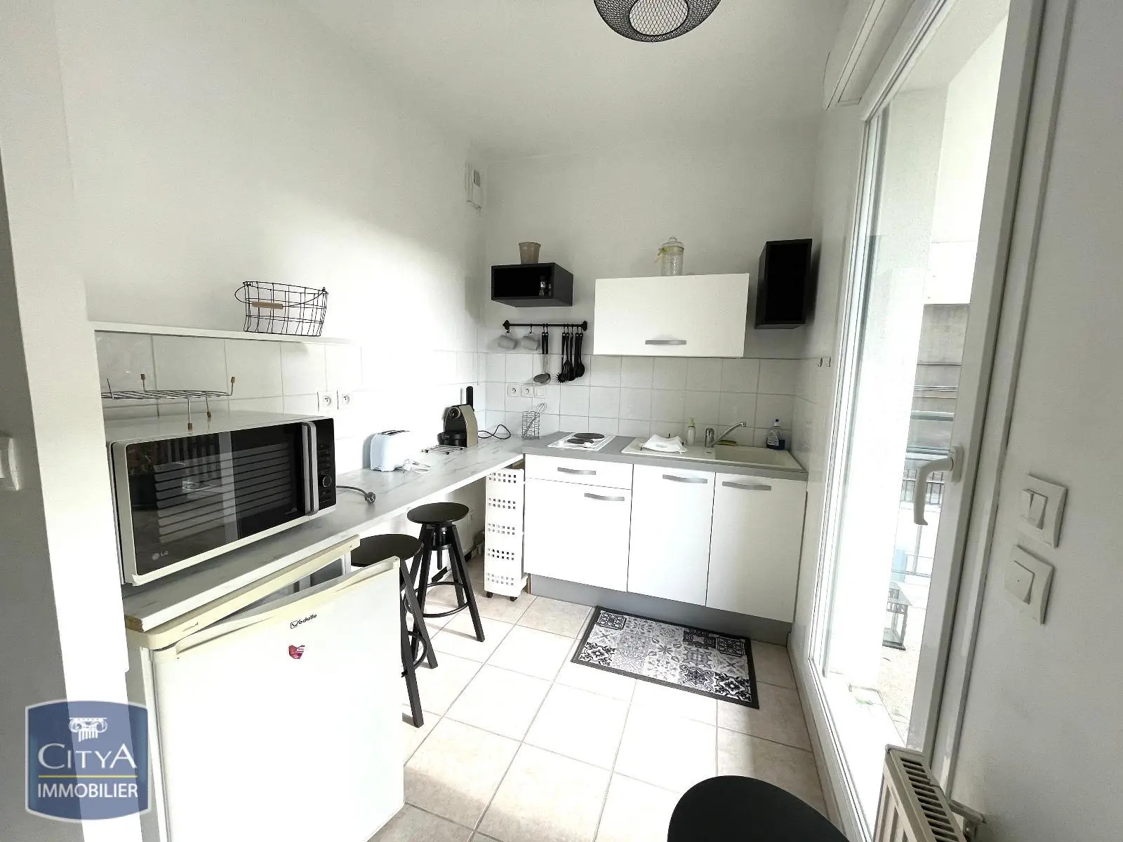 Photo 2 Appartement 1 pièce 33.57m²