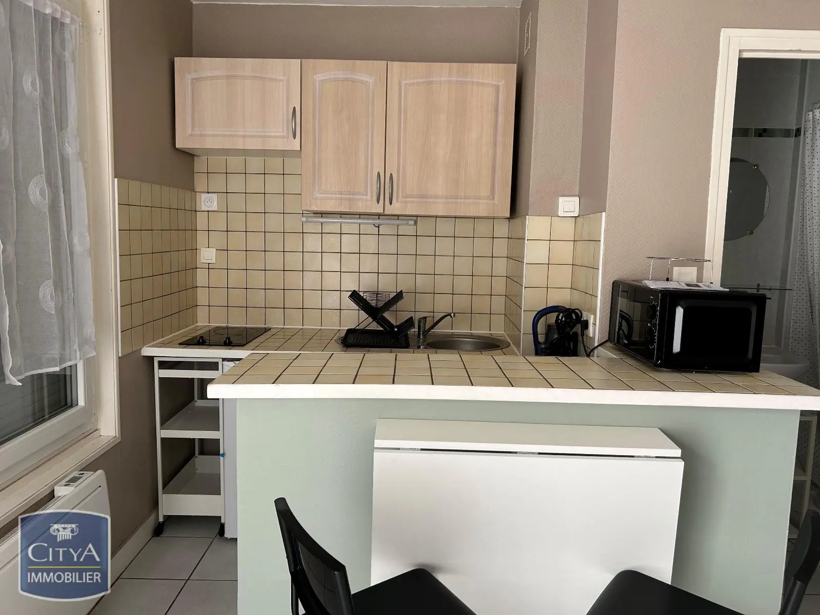 Photo 2 Appartement 1 pièce 16.76m²