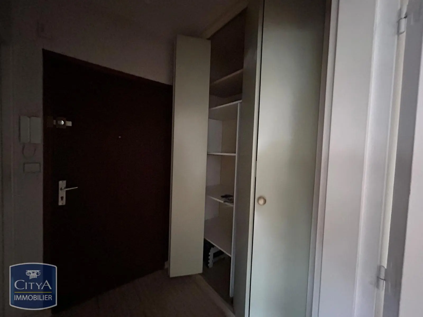 Photo 6 Appartement 1 pièce 31m²