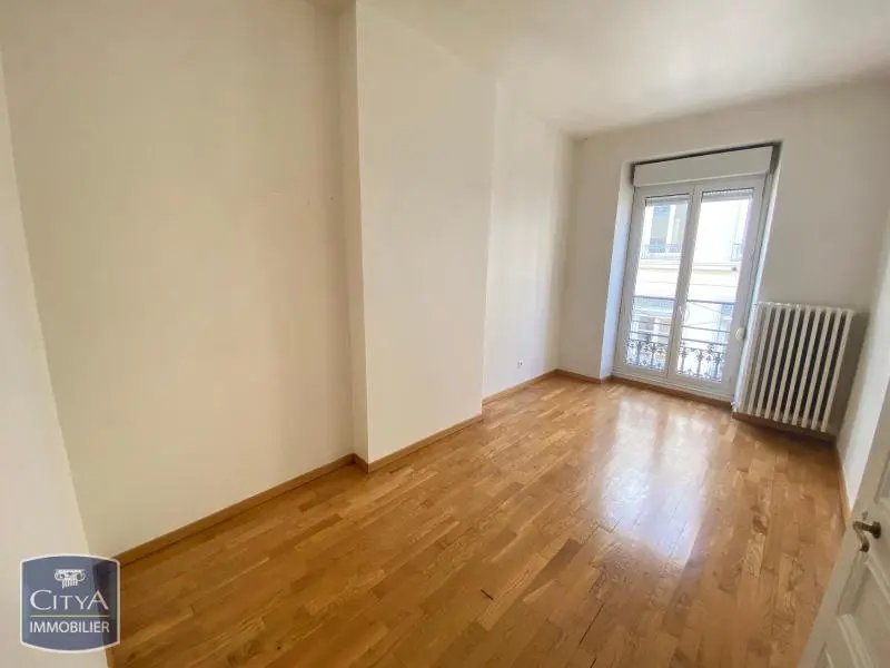 Photo 3 Appartement 8 pièces 197.6m²