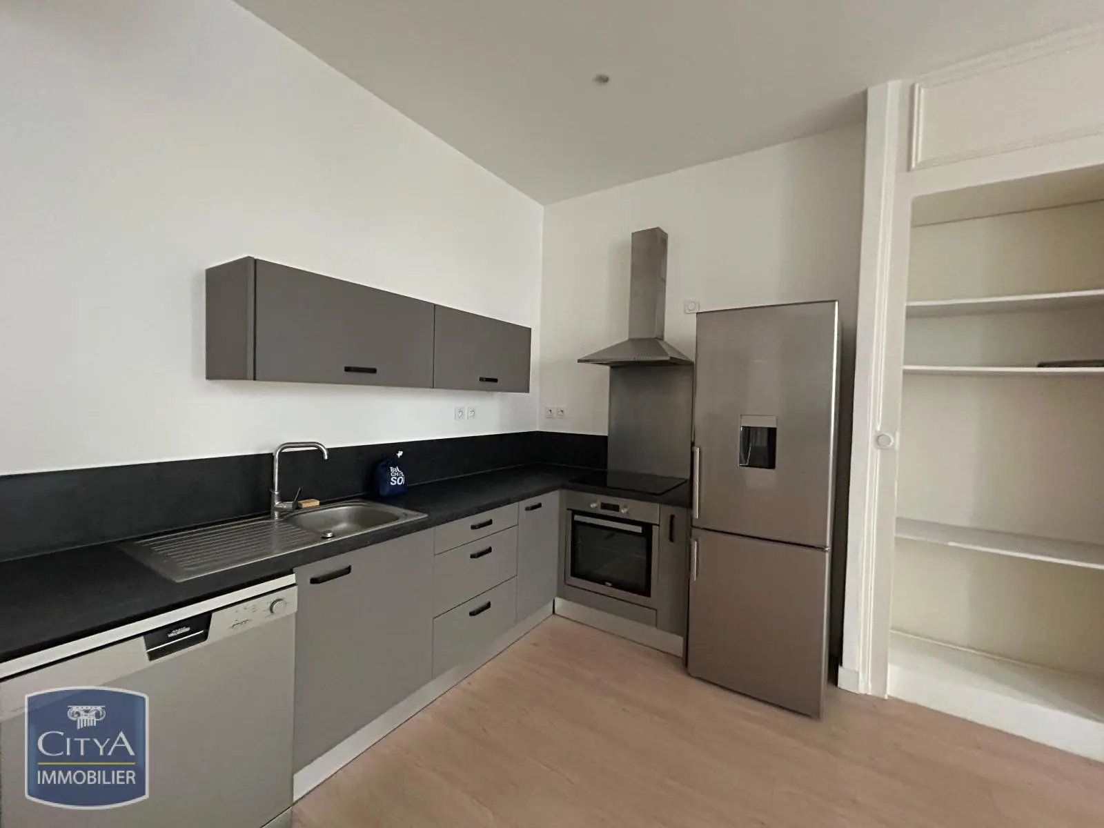 Photo 2 Appartement 4 pièces 101.43m²