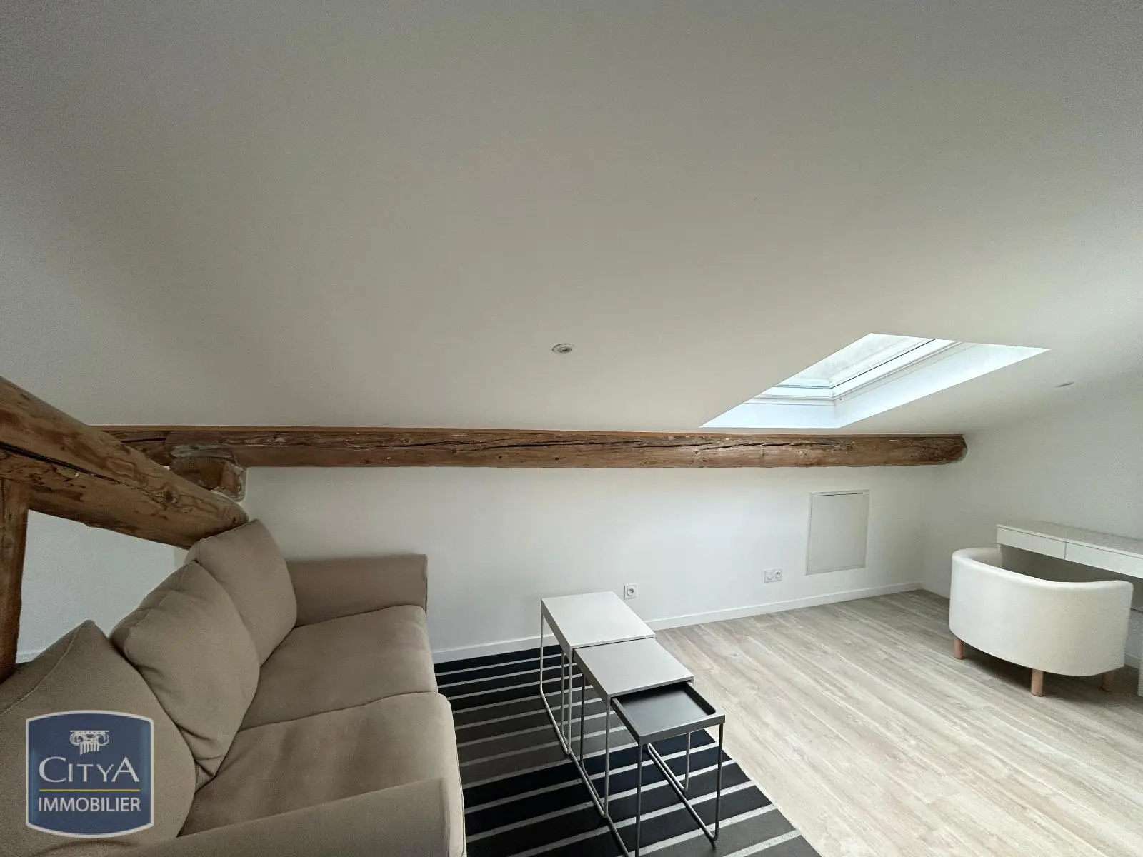 Photo 3 Appartement 1 pièce 24.77m²