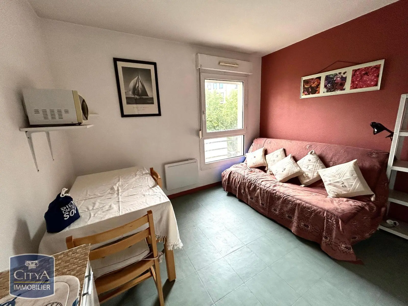 Photo 1 Appartement 1 pièce 18.5m²