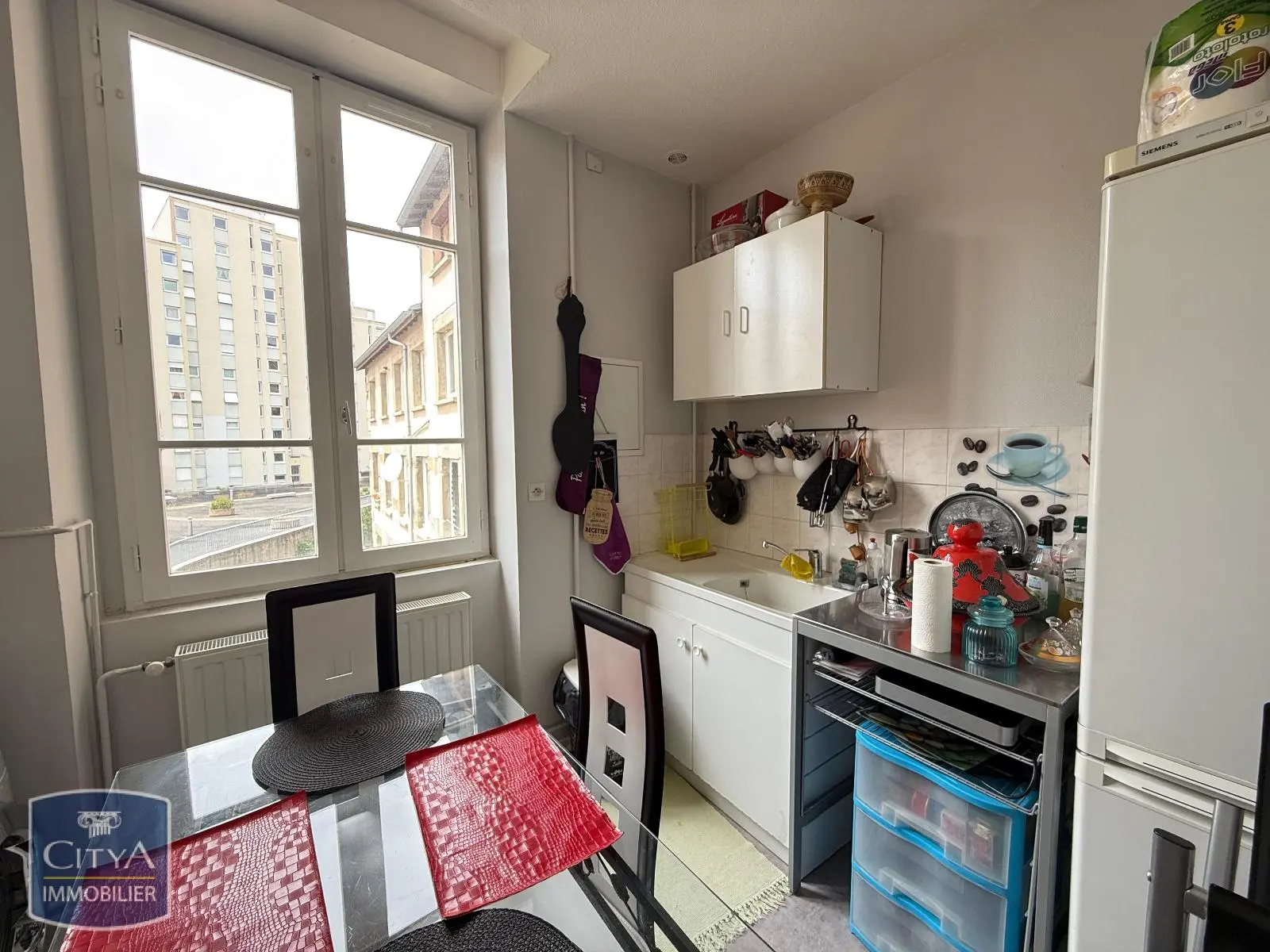 Photo 2 Appartement 5 pièces 52.04m²