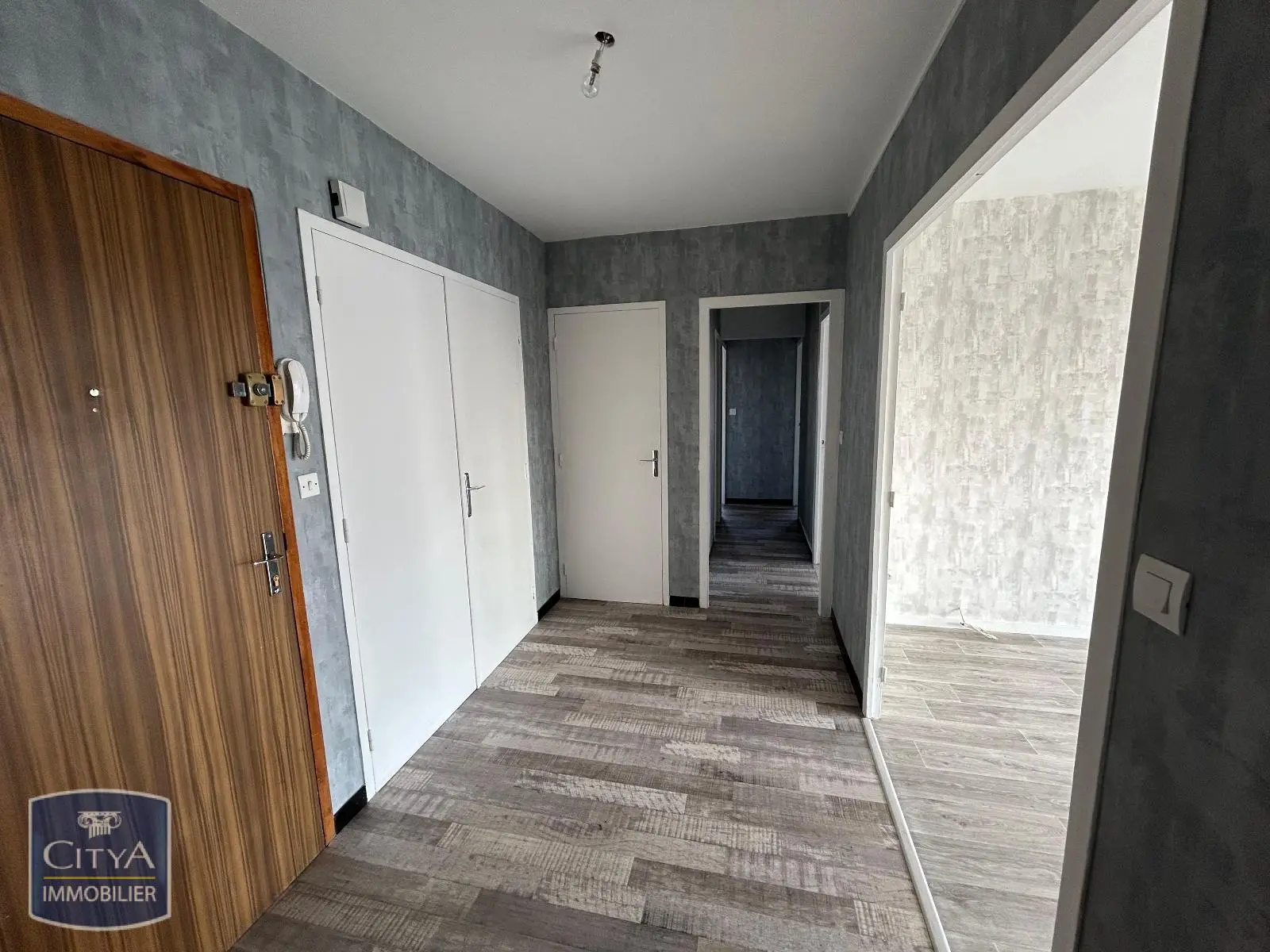 Photo 8 Appartement 4 pièces 84.69m²