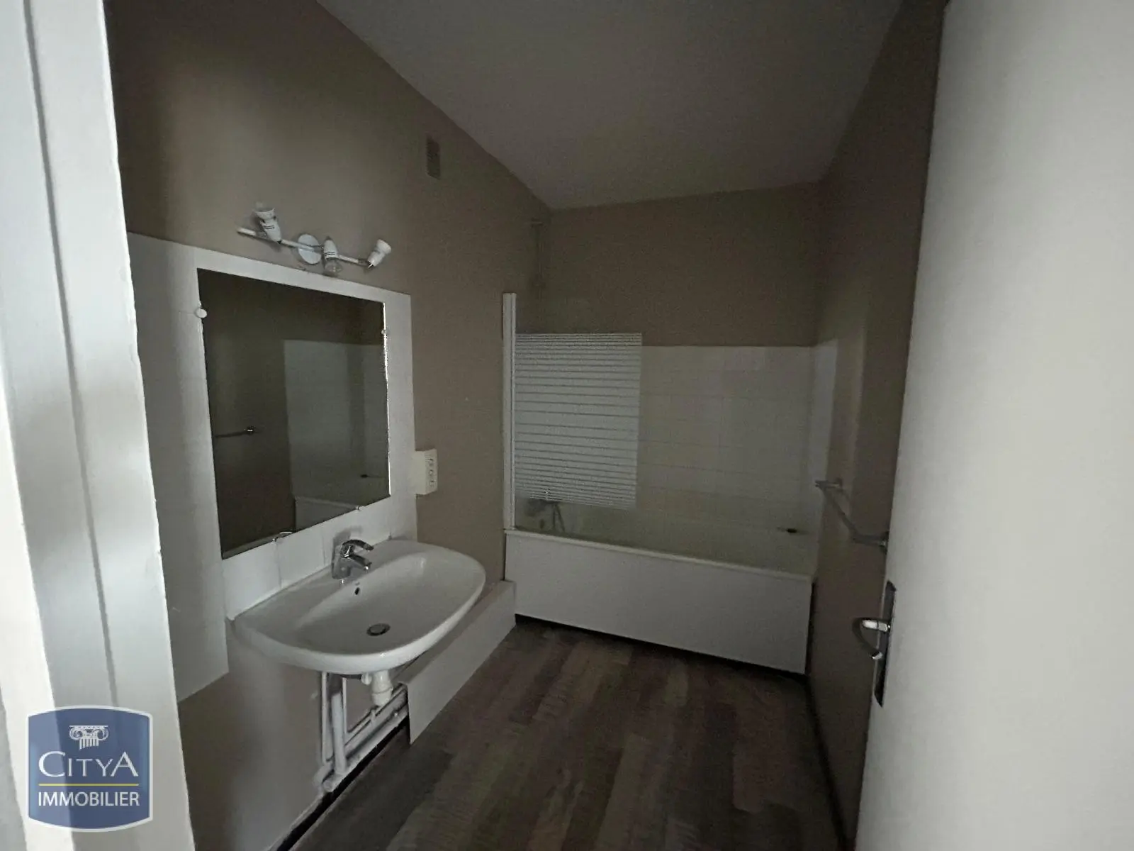 Photo 9 Appartement 4 pièces 84.69m²