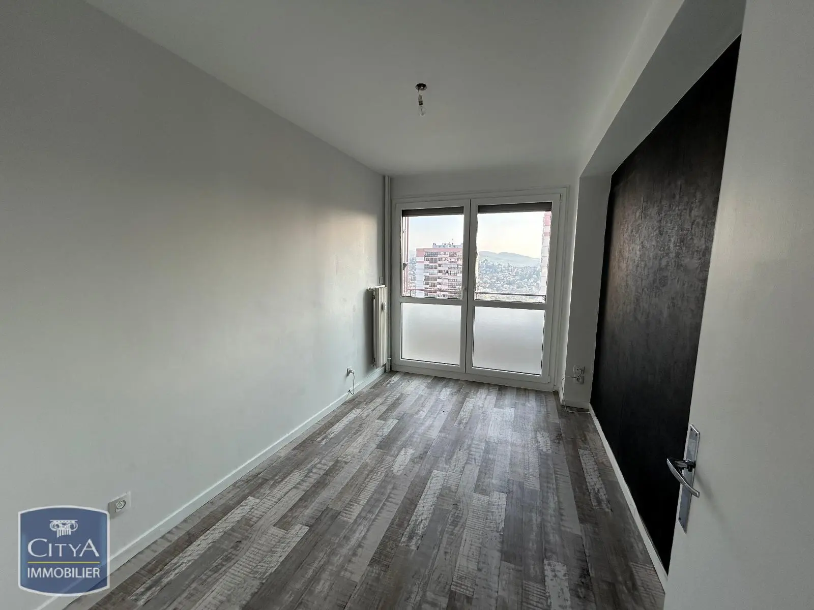 Photo 11 Appartement 4 pièces 84.69m²