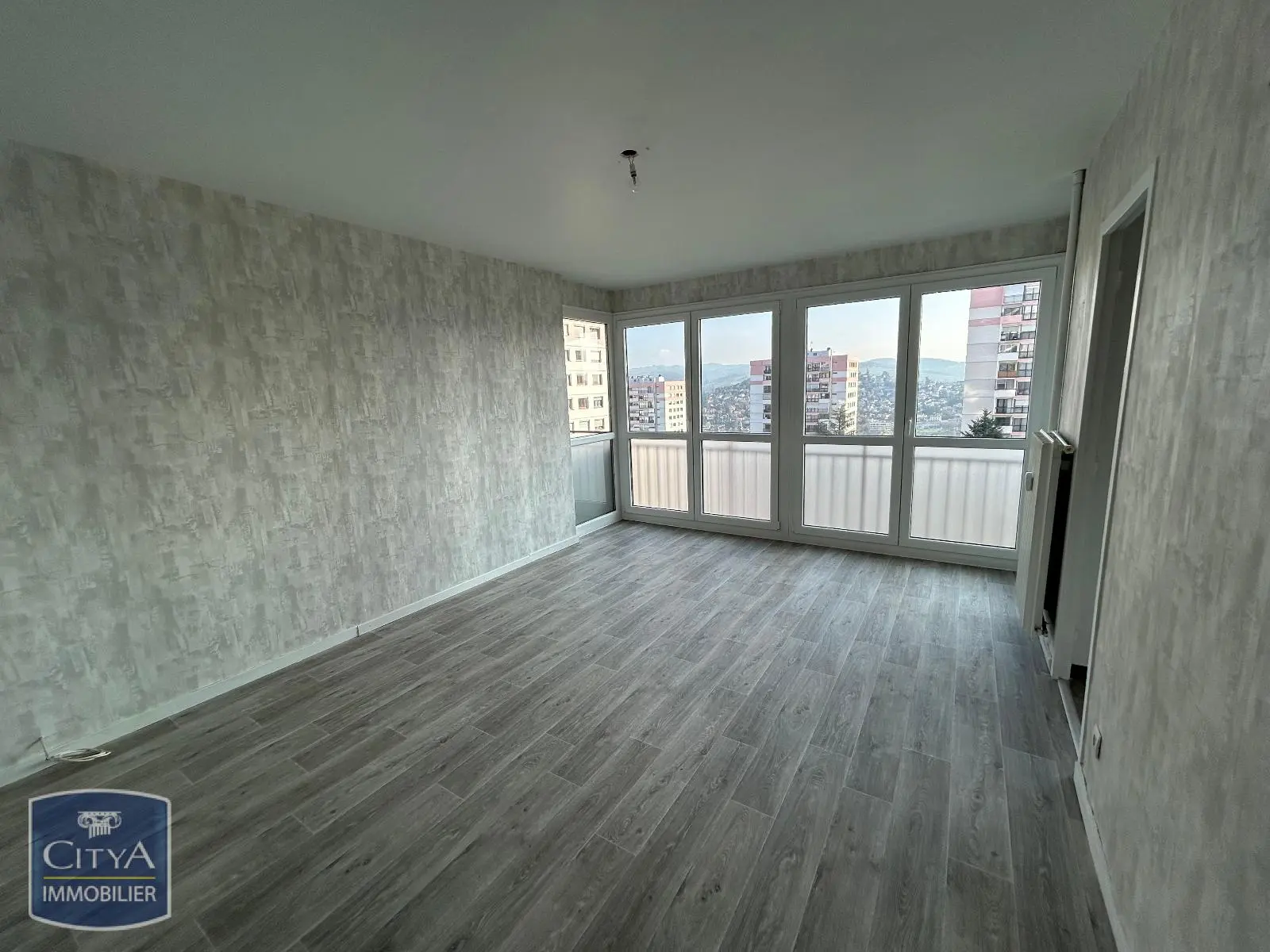 Photo 16 Appartement 4 pièces 84.69m²