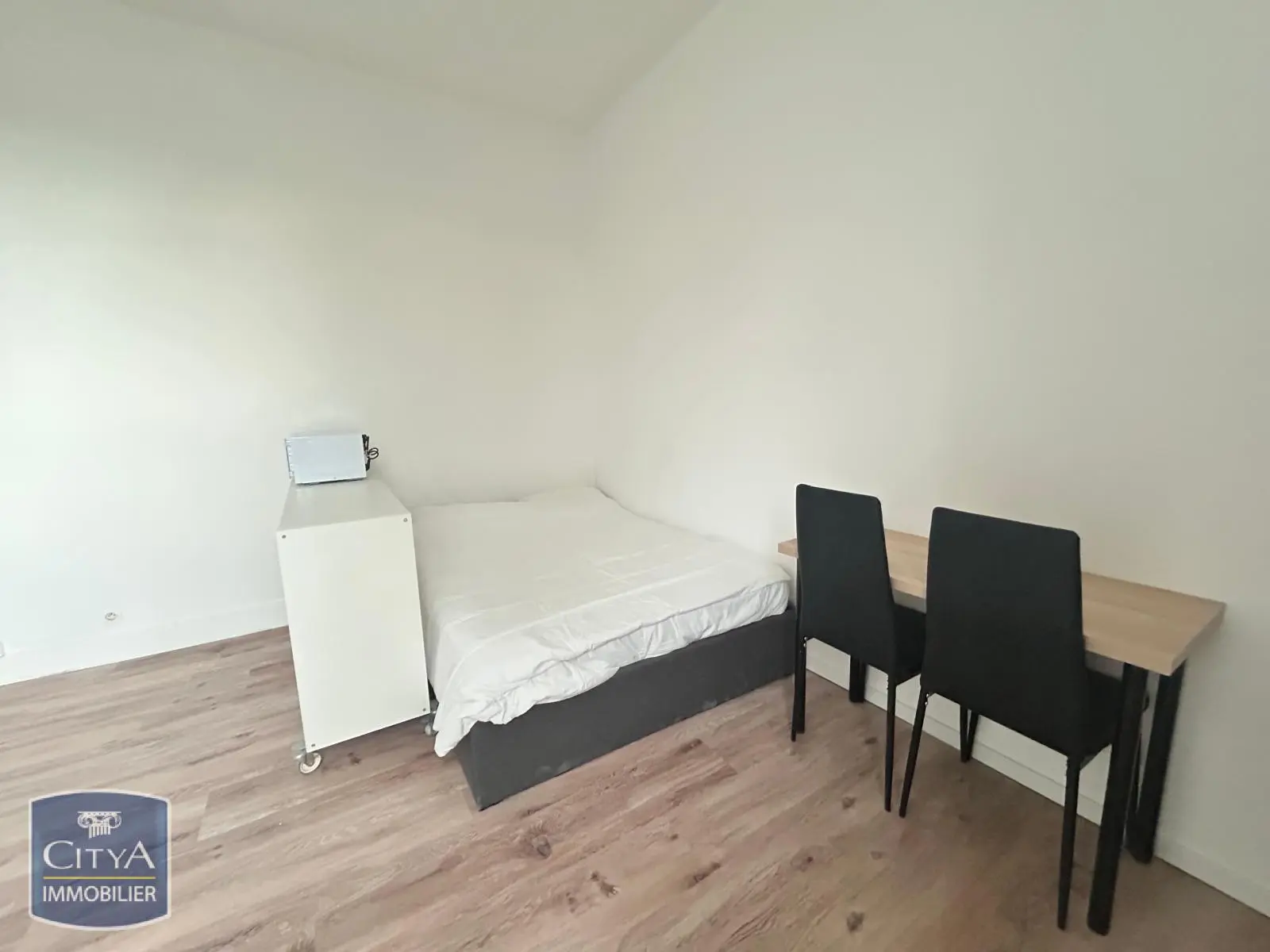Photo 2 Appartement 1 pièce 21.69m²