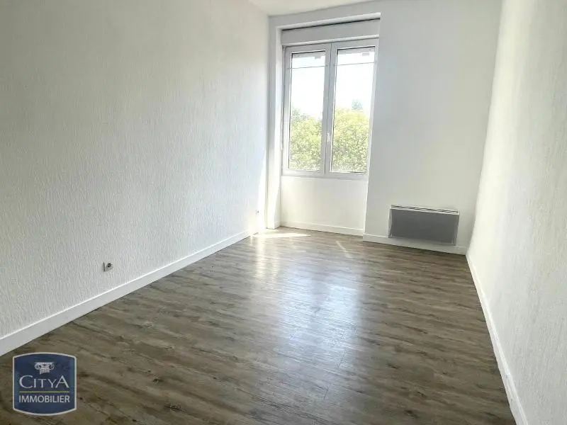 Photo 2 appartement Saint-Priest-en-Jarez
