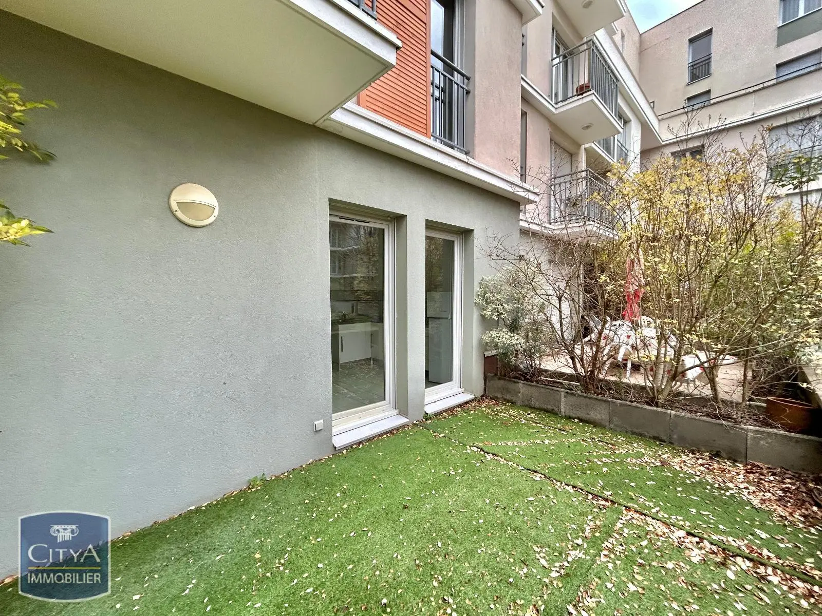 Photo 3 Appartement 1 pièce 33.33m²