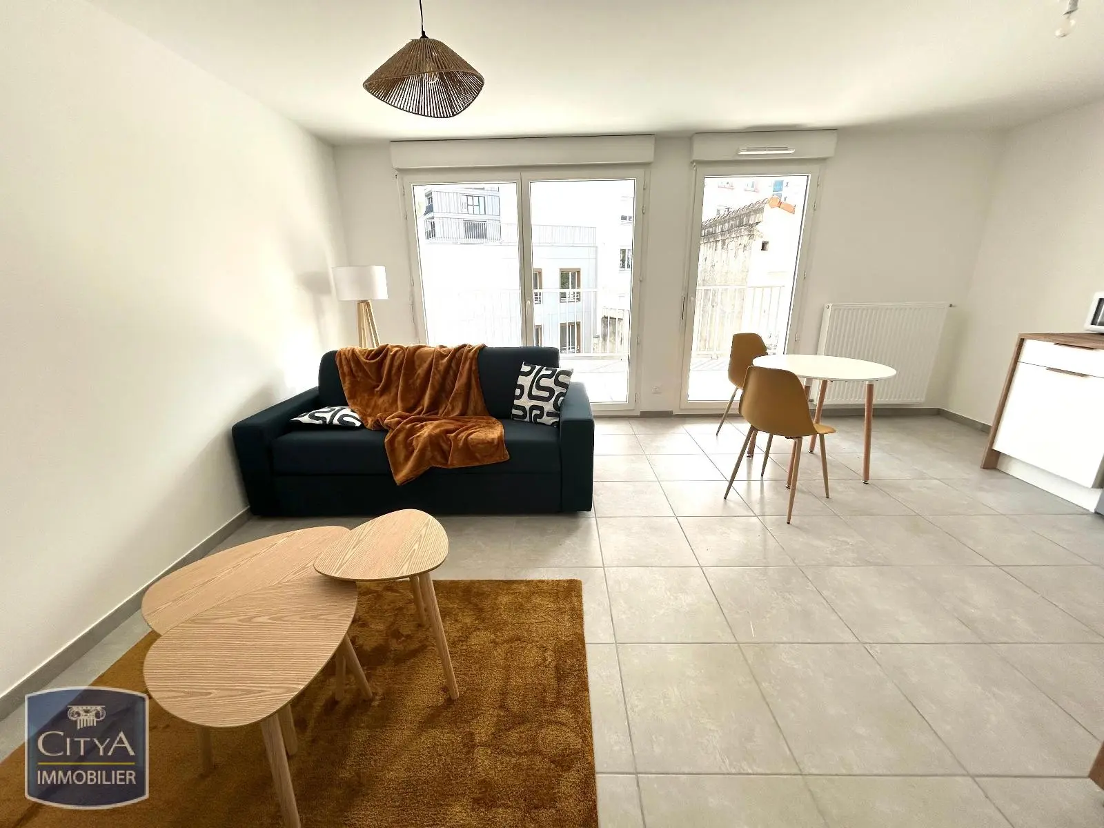 Photo 2 Appartement 1 pièce 32.43m²