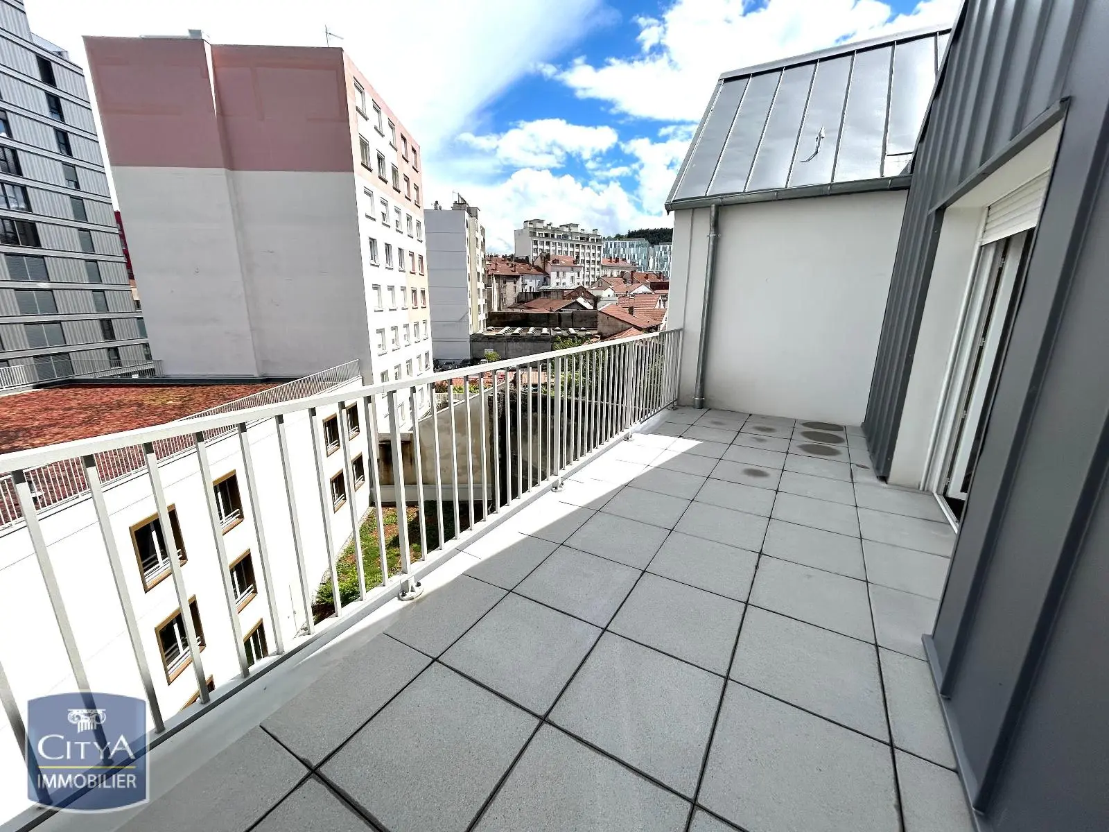Photo 2 Appartement 4 pièces 91.38m²