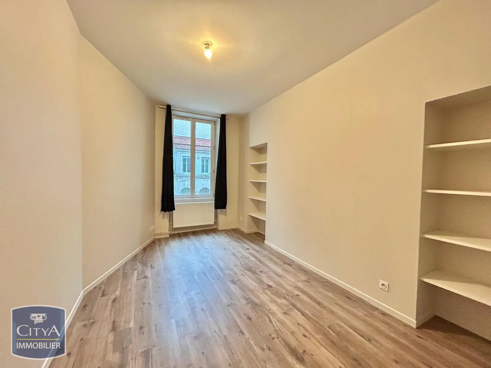 Photo 5 Appartement 2 pièces 65.81m²