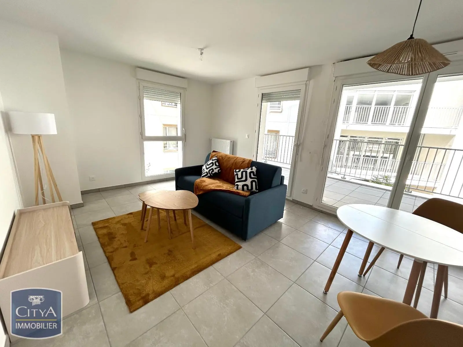 Photo 1 Appartement 1 pièce 30.88m²