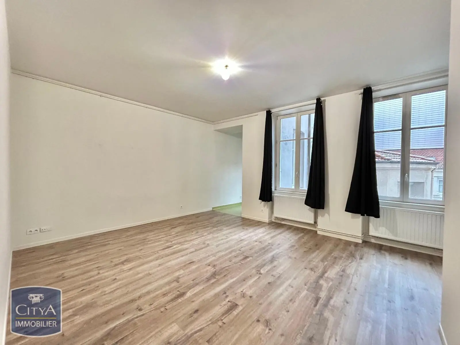 Photo 1 Appartement 2 pièces 65.81m²