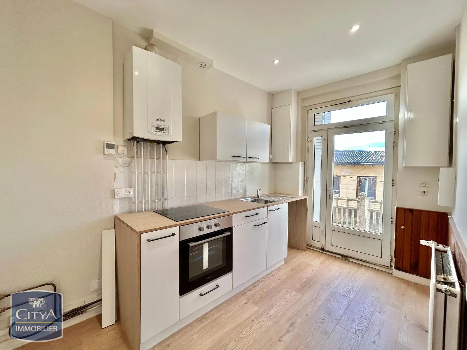 Photo 1 Appartement 4 pièces 65.88m²