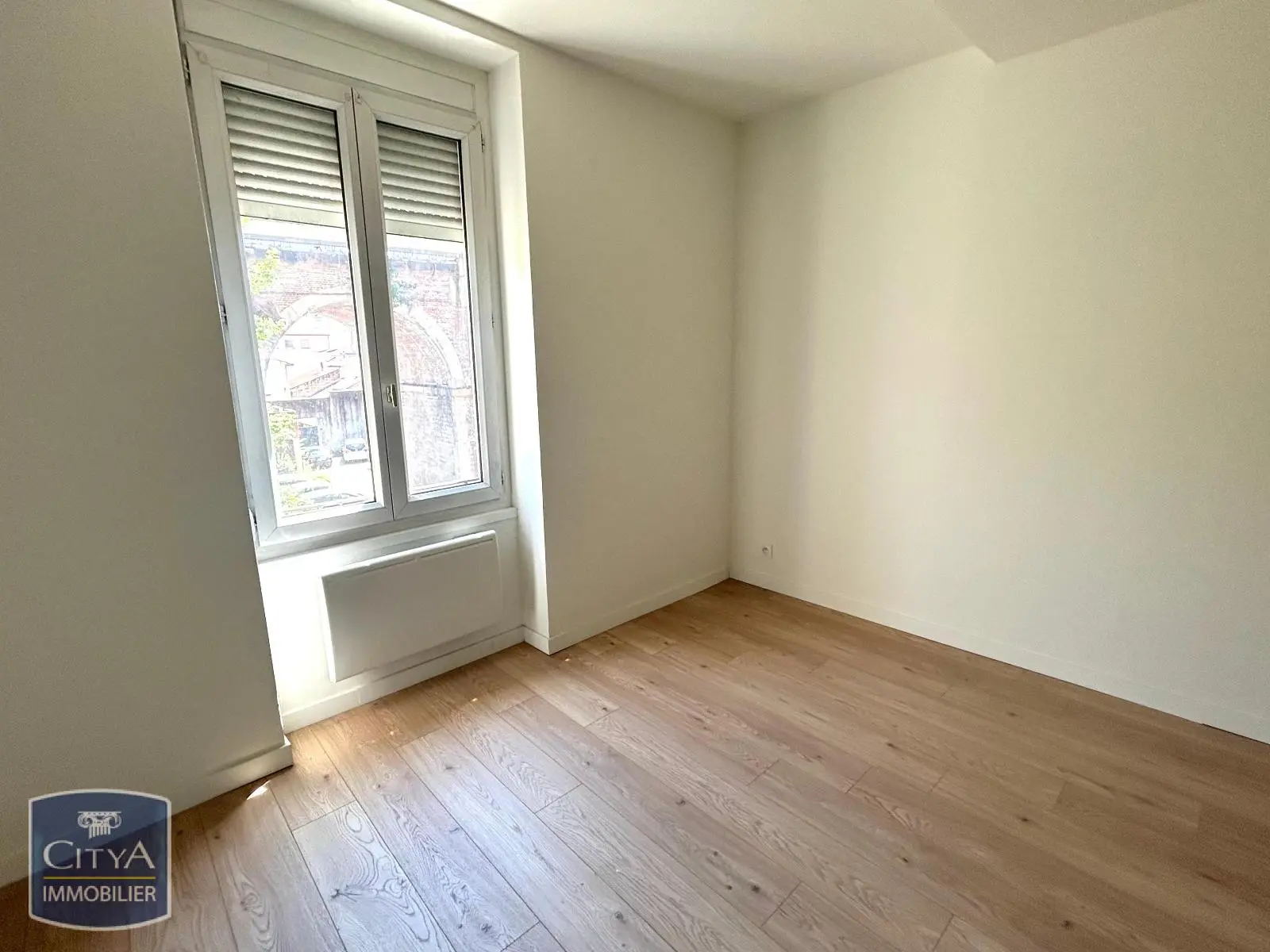 Photo 3 Appartement 1 pièce 39.97m²