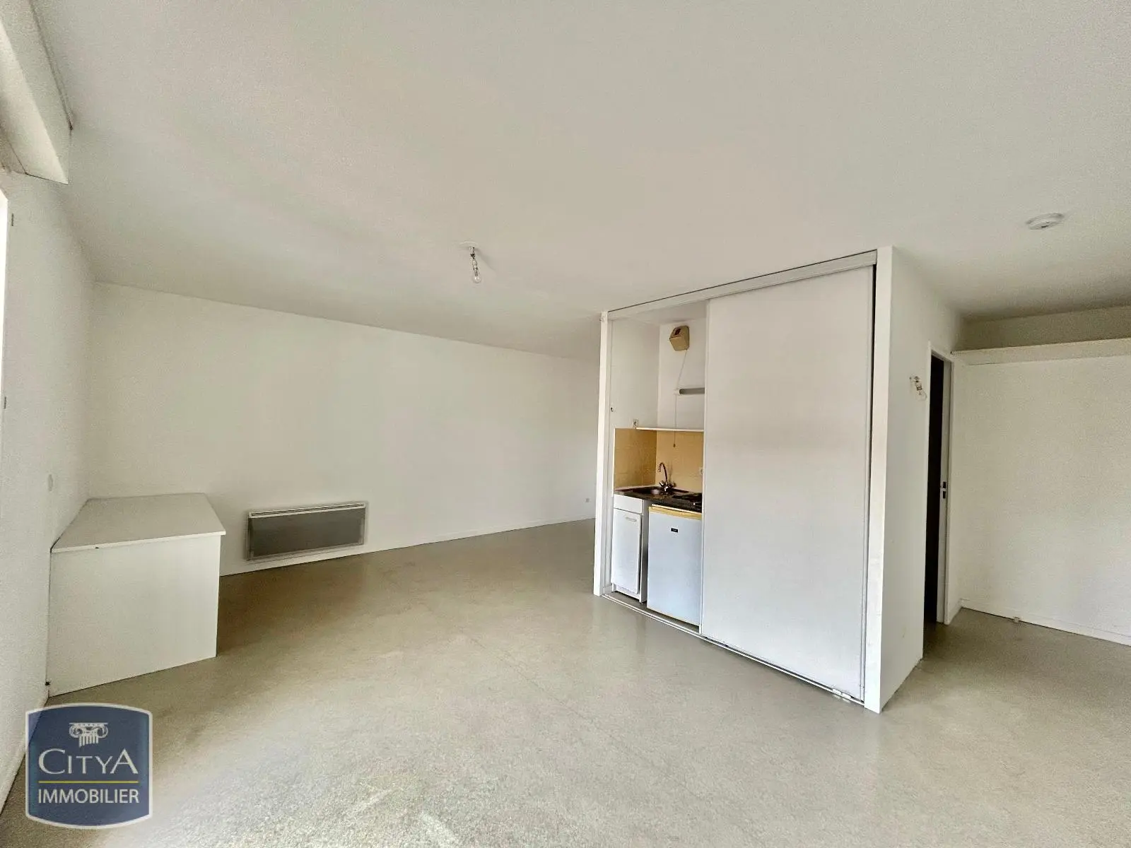 Photo 2 Appartement 1 pièce 38.16m²