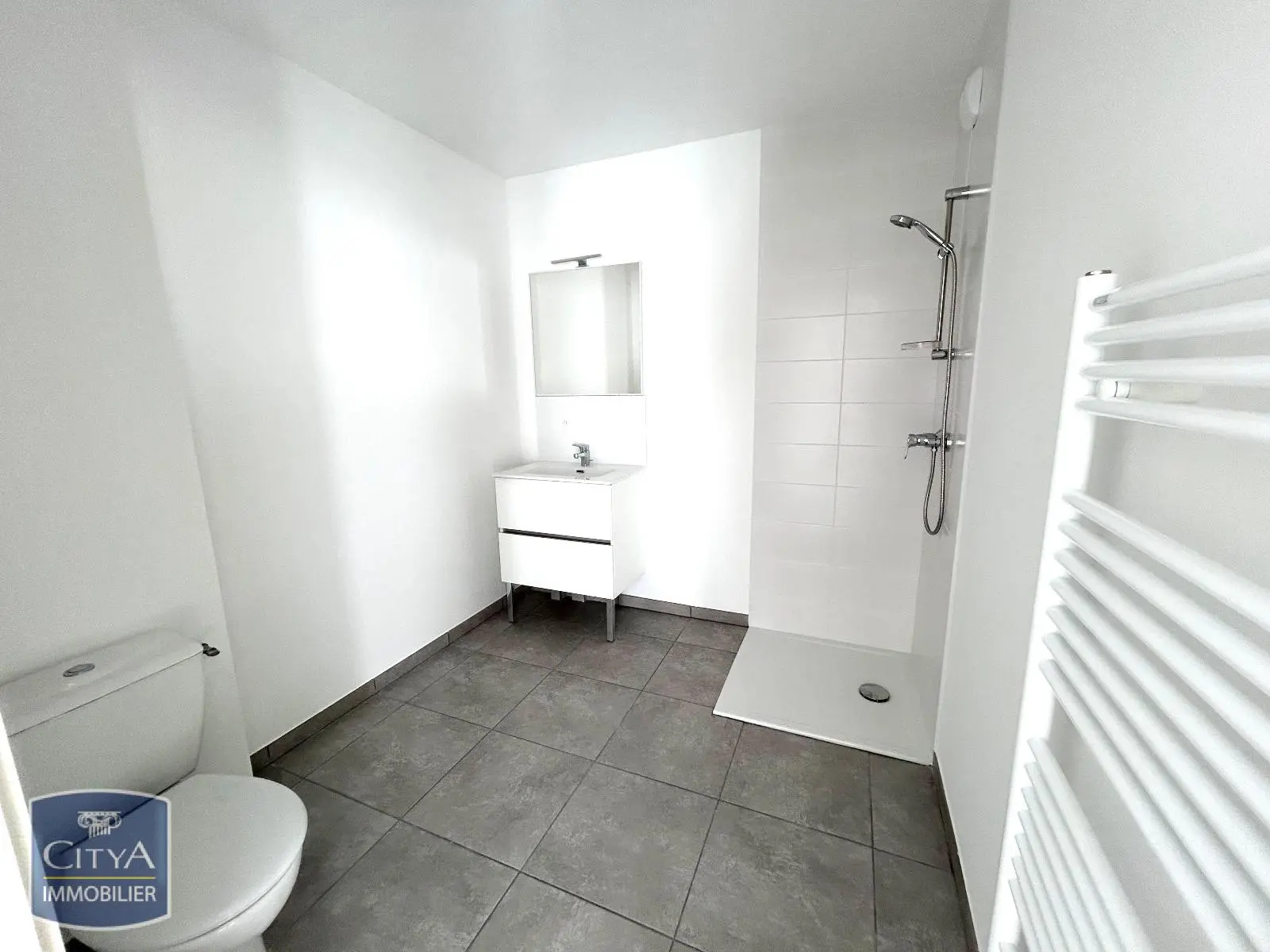 Photo 3 Appartement 1 pièce 29.24m²