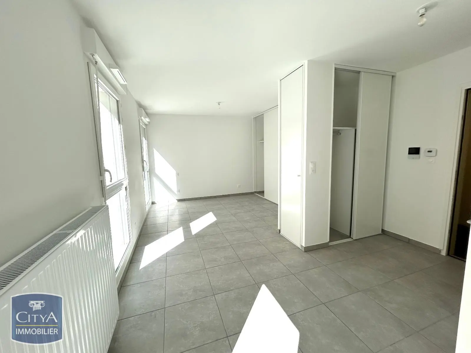 Photo 2 Appartement 1 pièce 29.24m²