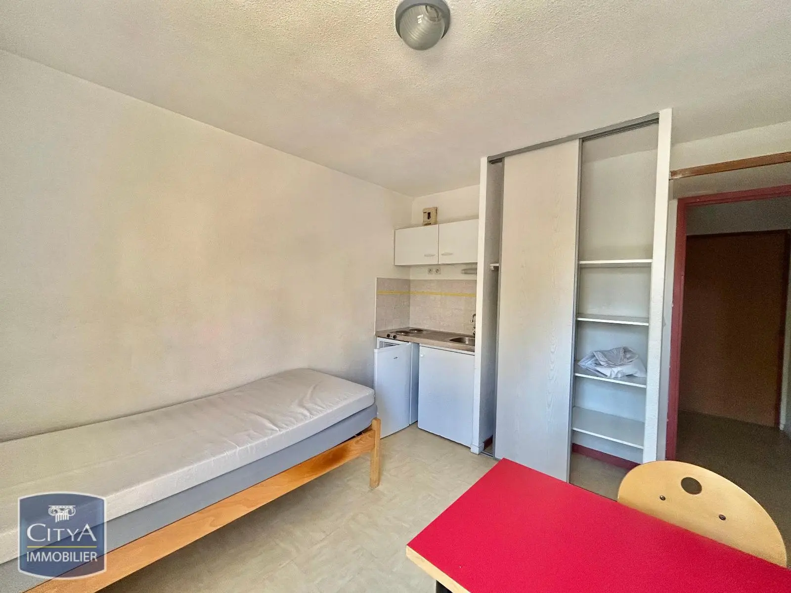 Photo 2 Appartement 1 pièce 18.26m²