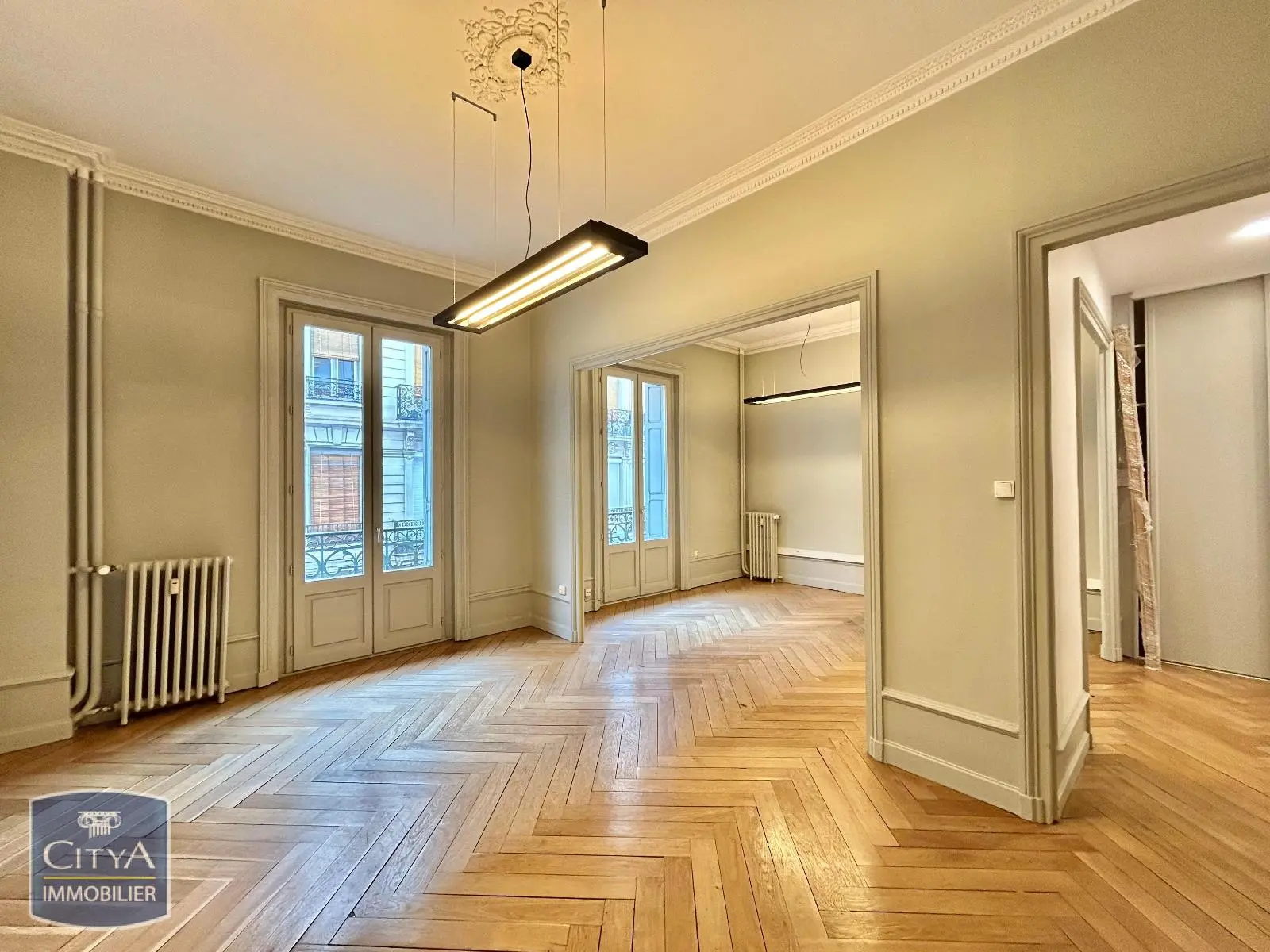 Photo 2 Appartement 4 pièces 113.13m²