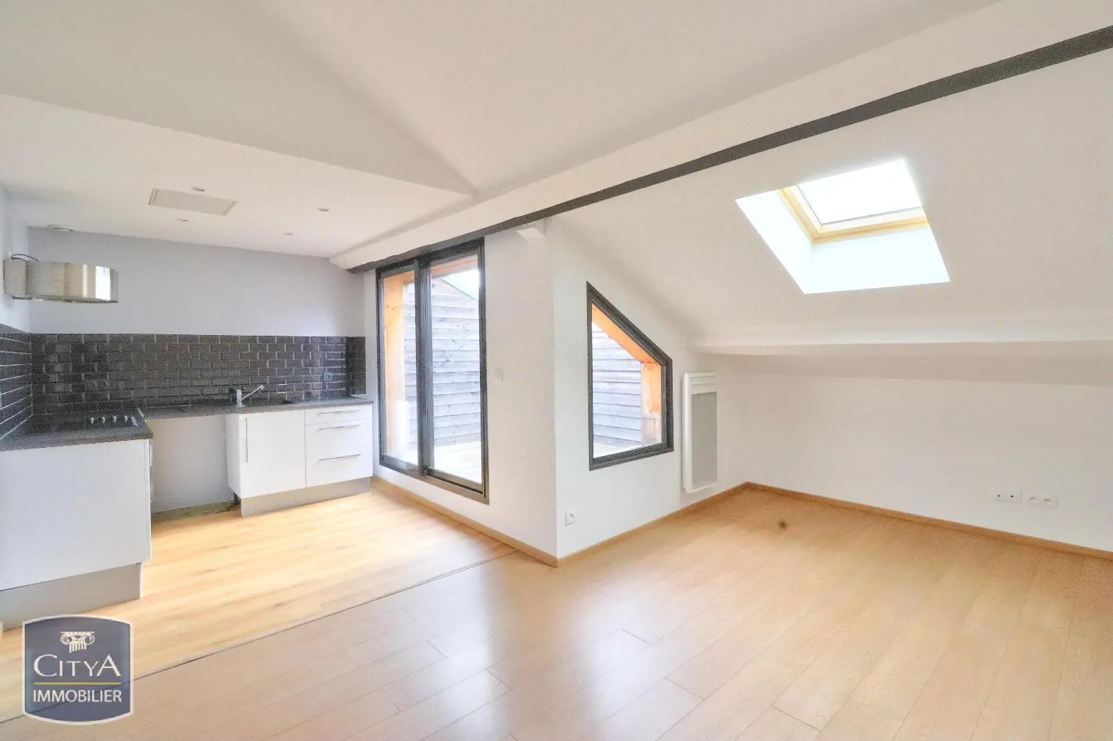 Photo 1 Appartement 2 pièces 32.35m²