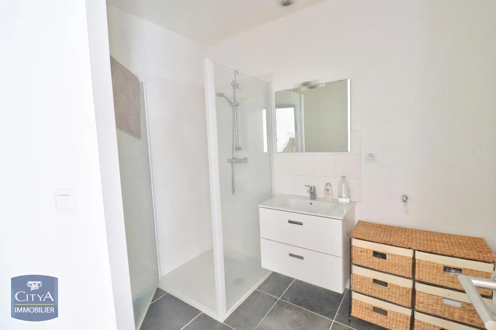 Photo 7 Appartement 1 pièce 27.3m²