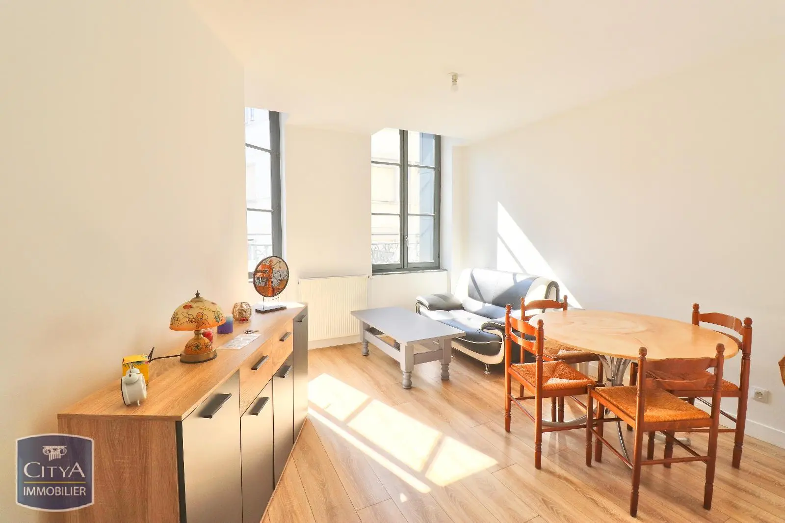 Photo 1 Appartement 1 pièce 27.3m²